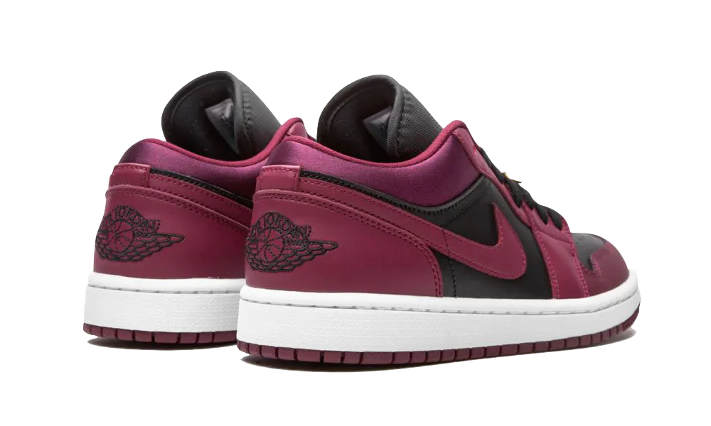 Air Jordan 1 Low Dark Beetroot Black