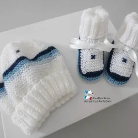 Bonnet et chaussons 6 mois – duo 4 couleurs nuances bleu pour  bébé mixte ruban satin modèle tricot bb layette sur commande