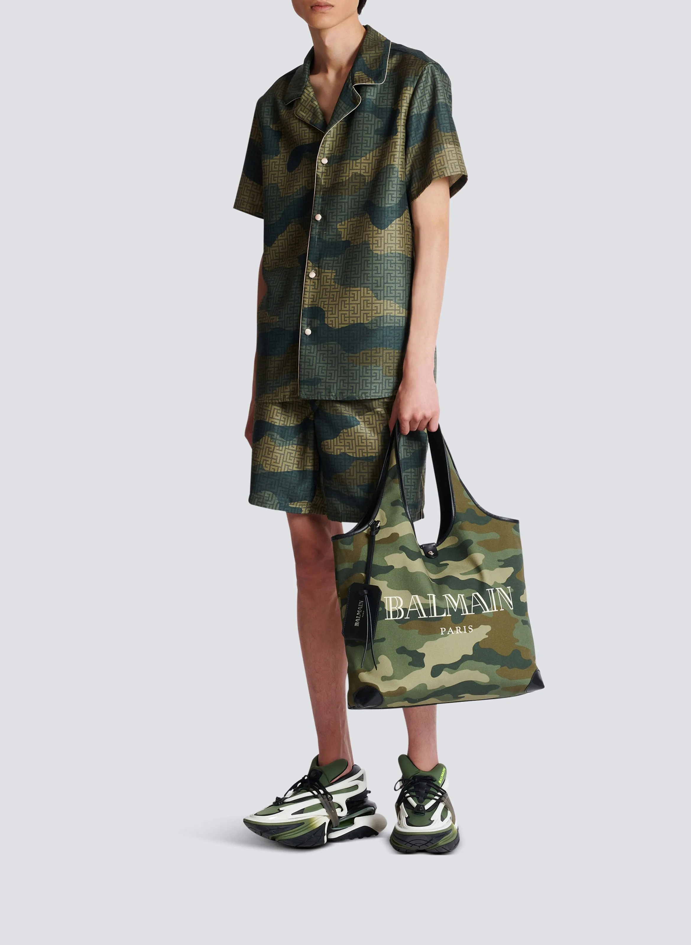 CHEMISETTE EN SHANTUNG IMPRIMé CAMOUFLAGE MONOGRAMME - BALMAIN pour HOMME | Printemps