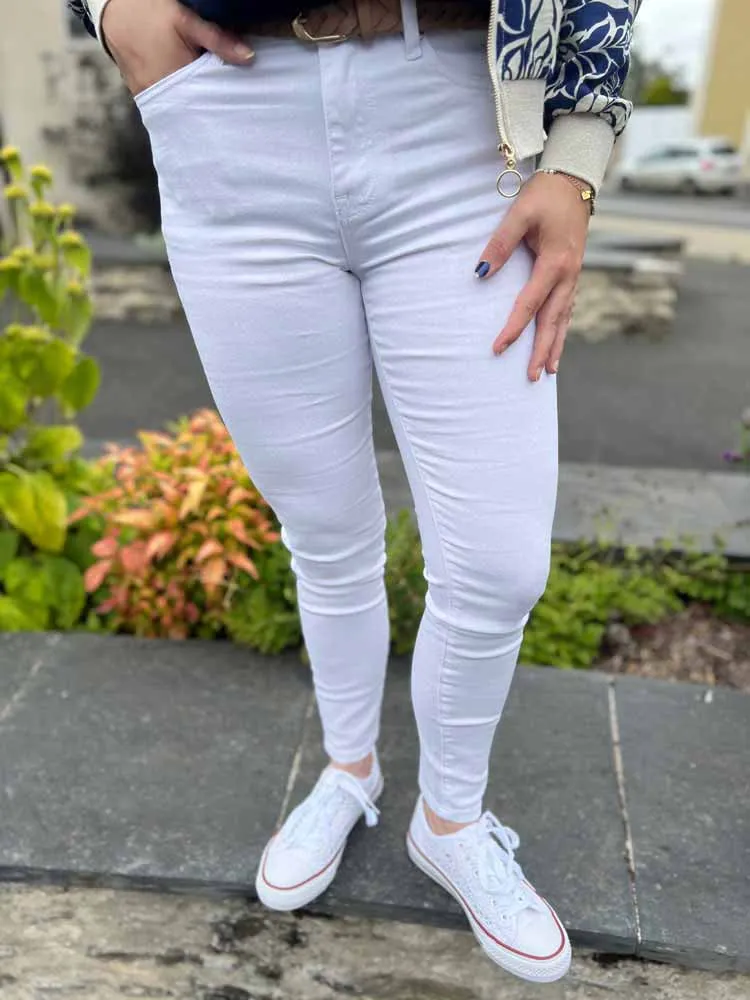 Jeans blanc slim MAELYS - Prêt à porter femme Cléstyle Couleur Blanc 36 à 60 34