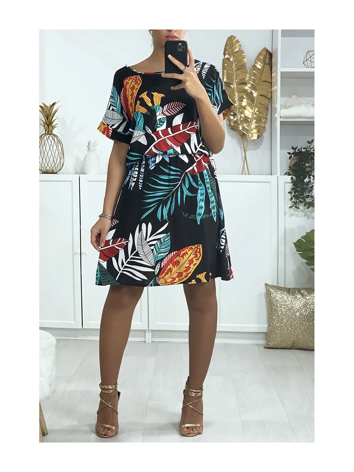 Robe tunique noir motif feuille avec élastique à la taille