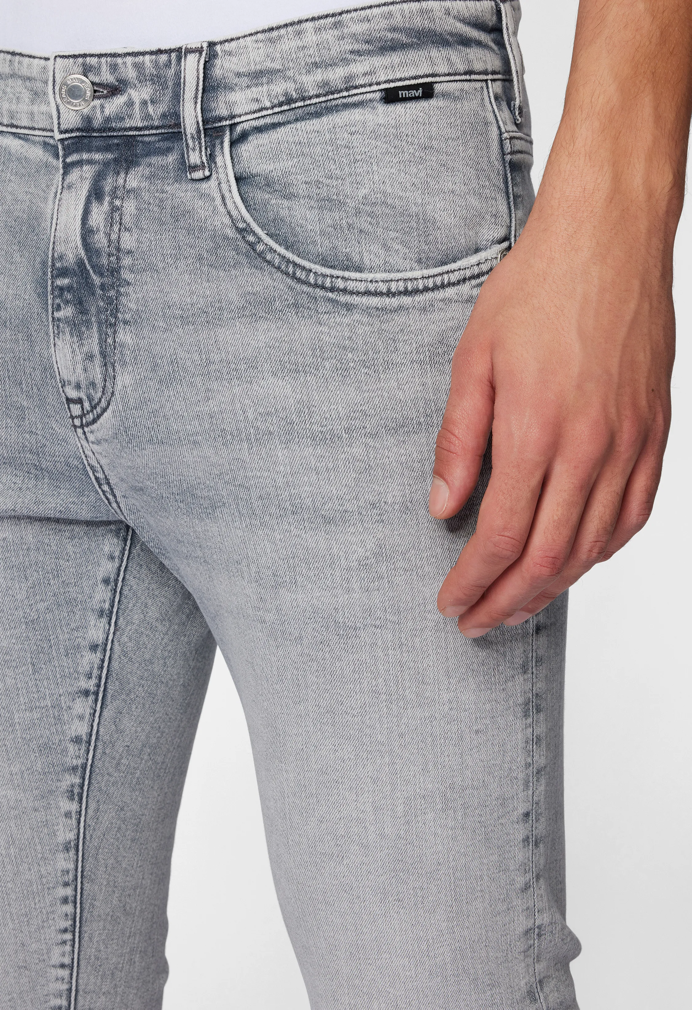 Tall Mavi Jeans James Skinny Fit L36 & L38 pouce, denim gris glacé