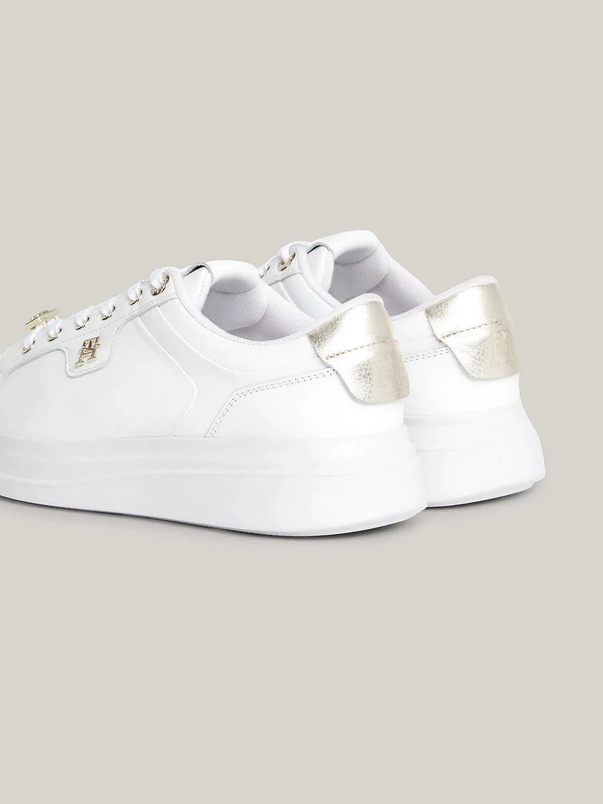 TOMMY HILFIGER Baskets Femme FW0FW07780 0K7 Blanc